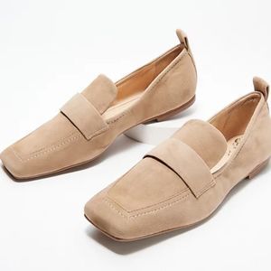 Vince Camuto Emenlyn Loafers Women's 9.5 M Beige Suede Tortilla.